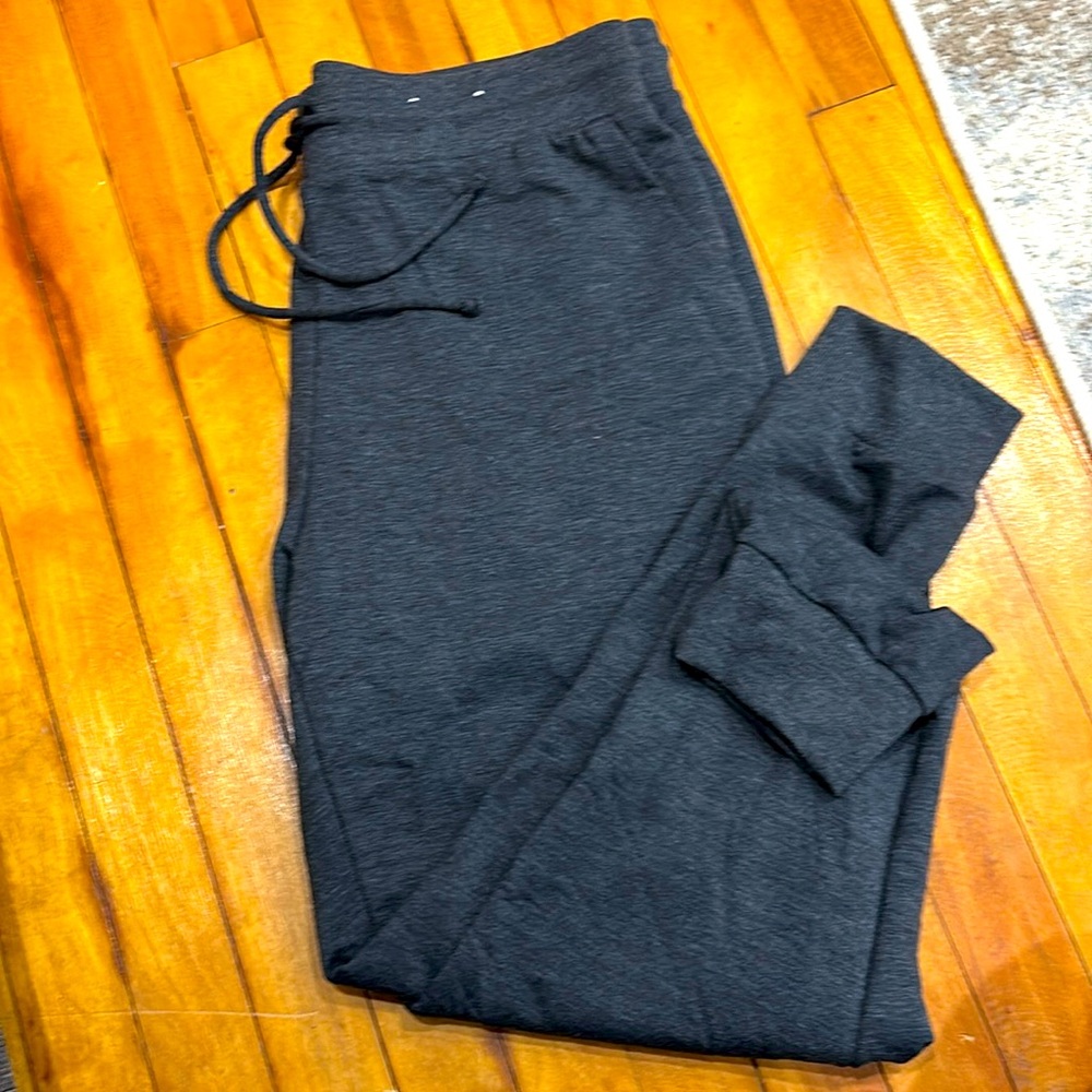 Stars Above Joggers, size L